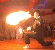 Огненное шоу в китайском стиле
